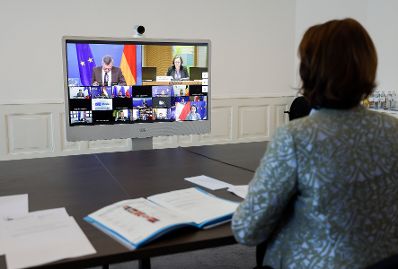 Am 23. März 2021 nahm Bundesministerin Karoline Edtstadler (im Bild) an der Videokonferenz vom Rat für Allgemeine Angelegenheiten teil.