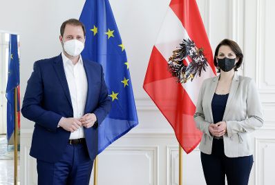 Am 7. April 2021 empfing Bundesministerin Karoline Edtstadler den Abgeordneter zum Burgenländischen Landtag, Christian Sagartz zu einem Gespräch.