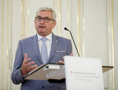 Am 5. Juni 2020 fand ein Pressestatement zu den Maßnahmen gegen die Krise statt. Im Bild Gemeindebundpräsident Alfred Riedl.