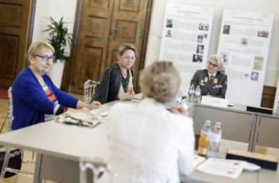 Am 30. Juni 2020 empfing Bundesministerin Susanne Raab Frauen in Führungspositionen zu einem Gespräch.