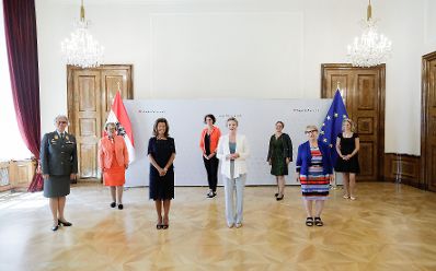 Am 30. Juni 2020 empfing Bundesministerin Susanne Raab Frauen in Führungspositionen zu einem Gespräch.