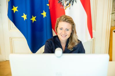 Am 13. August 2020 nahm Bundesministerin Susanne Raab (im Bild) an einem Online-Workshop teil.