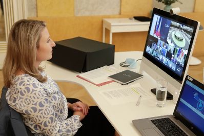 Am 13. Oktober 2020 nahm Bundesministerin Susanne Raab (im Bild) an einer Videokonferenz mit EU Sozial- und ArbeitsministerInnen teil.