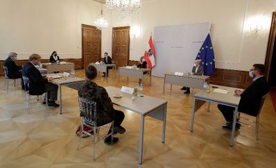 Am 22. Oktober 2020 empfing Bundesministerin Susanne Raab (im Bild) die Führungskräfte der Sektion II: Integration, Kultusamt und Volksgruppen im Bundeskanzleramt zu einem Arbeitsgespräch.