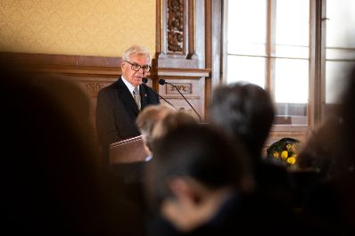 Am 3. Dezember 2018 wurden die Goldenen Ehrenzeichen für Verdienste um die Republik Österreich an Gerhard Heinz und Helmut Steubl überreicht. Im Bild der Laudator Johann Turek.