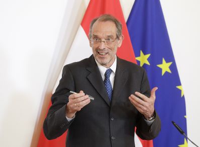 Am 21. März 2020 fand ein Pressestatement zu den Maßnahmen gegen die Krise im Bundeskanzleramt statt. Im Bild Bundesminister Heinz Faßmann.
