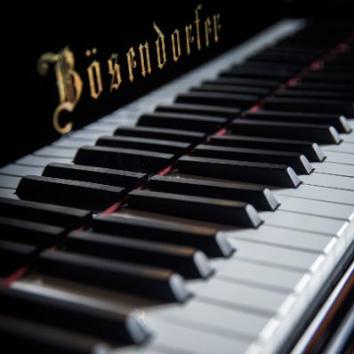 Die Tasten eines Klaviers. Schlagworte: Bösendorfer, Musik, Tasten