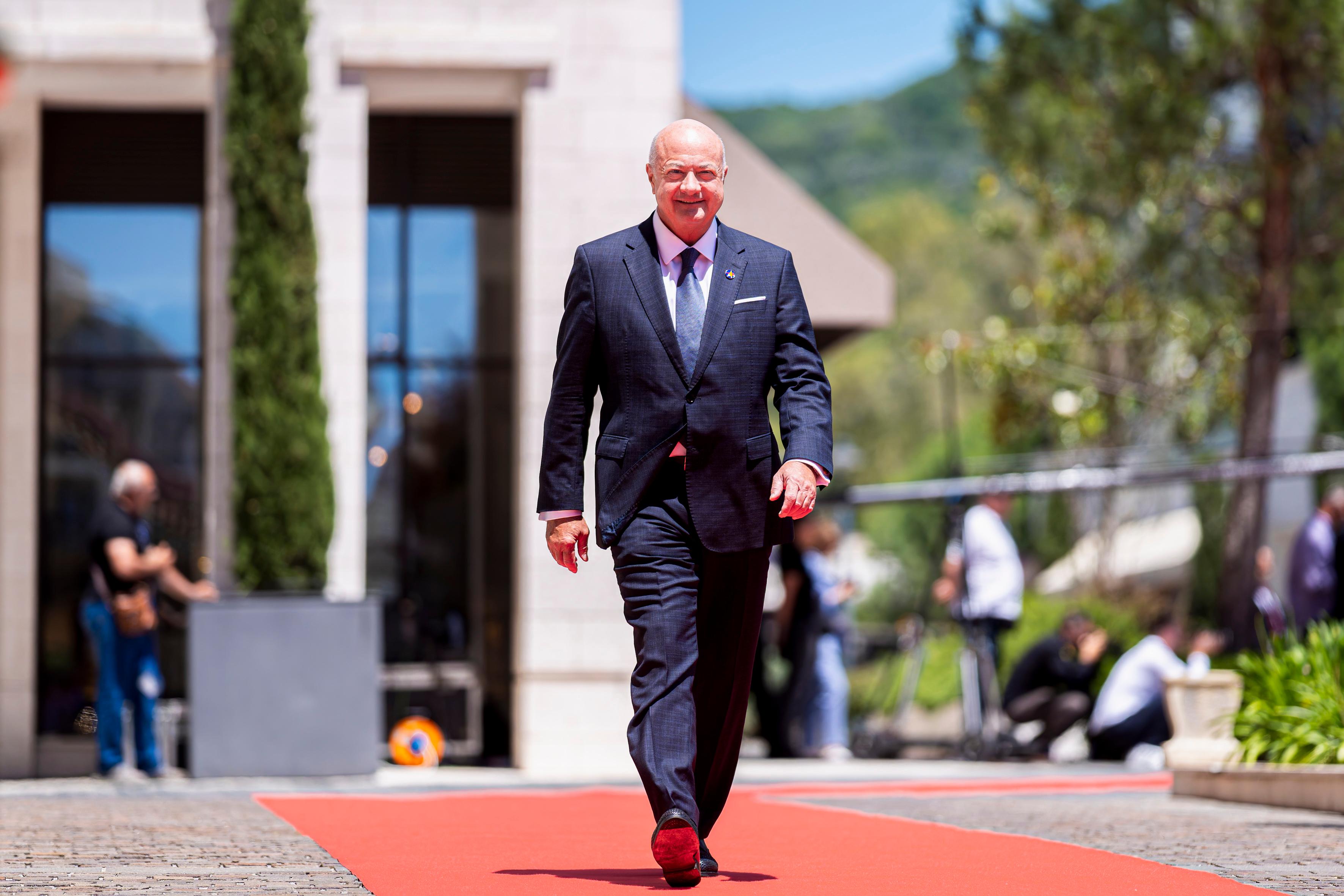 Am 5. Juni 2026 reiste Bundeskanzler Christian Stocker (im Bild) anlässlich des EU-Westbalkan-Gipfels nach Tivat, in Montenegro.