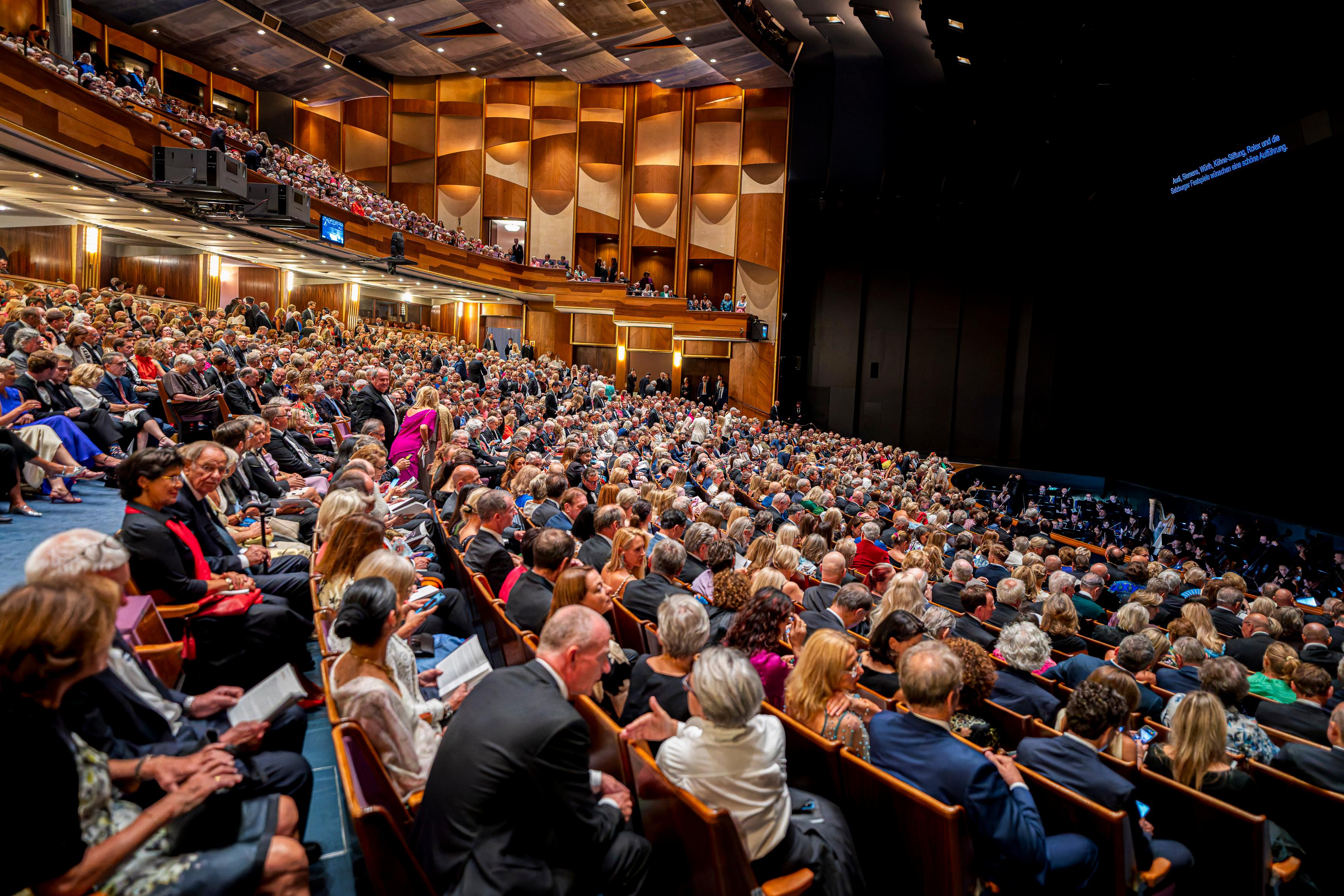 Am 26. Juli 2026 besuchte Bundeskanzler Christian Stocker die Eröffnung der Salzburger Festspiele in Salzburg.