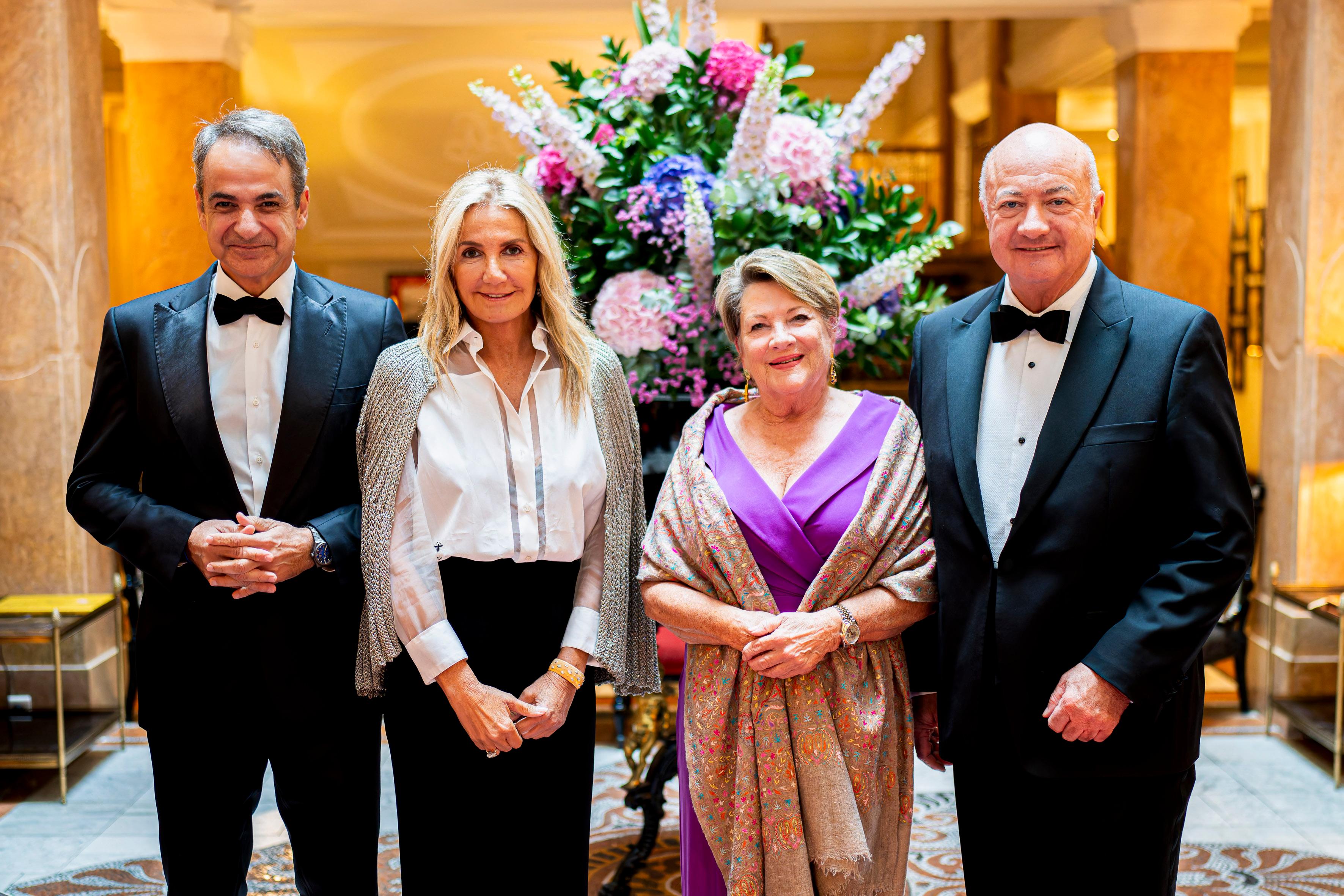 Am 26. Juli 2026 besuchte Bundeskanzler Christian Stocker (r.) die Eröffnung der Salzburger Festspiele in Salzburg. Im Bild mit dem griechischen Ministerpräsident Kyrakos Mitsotakis (l.).