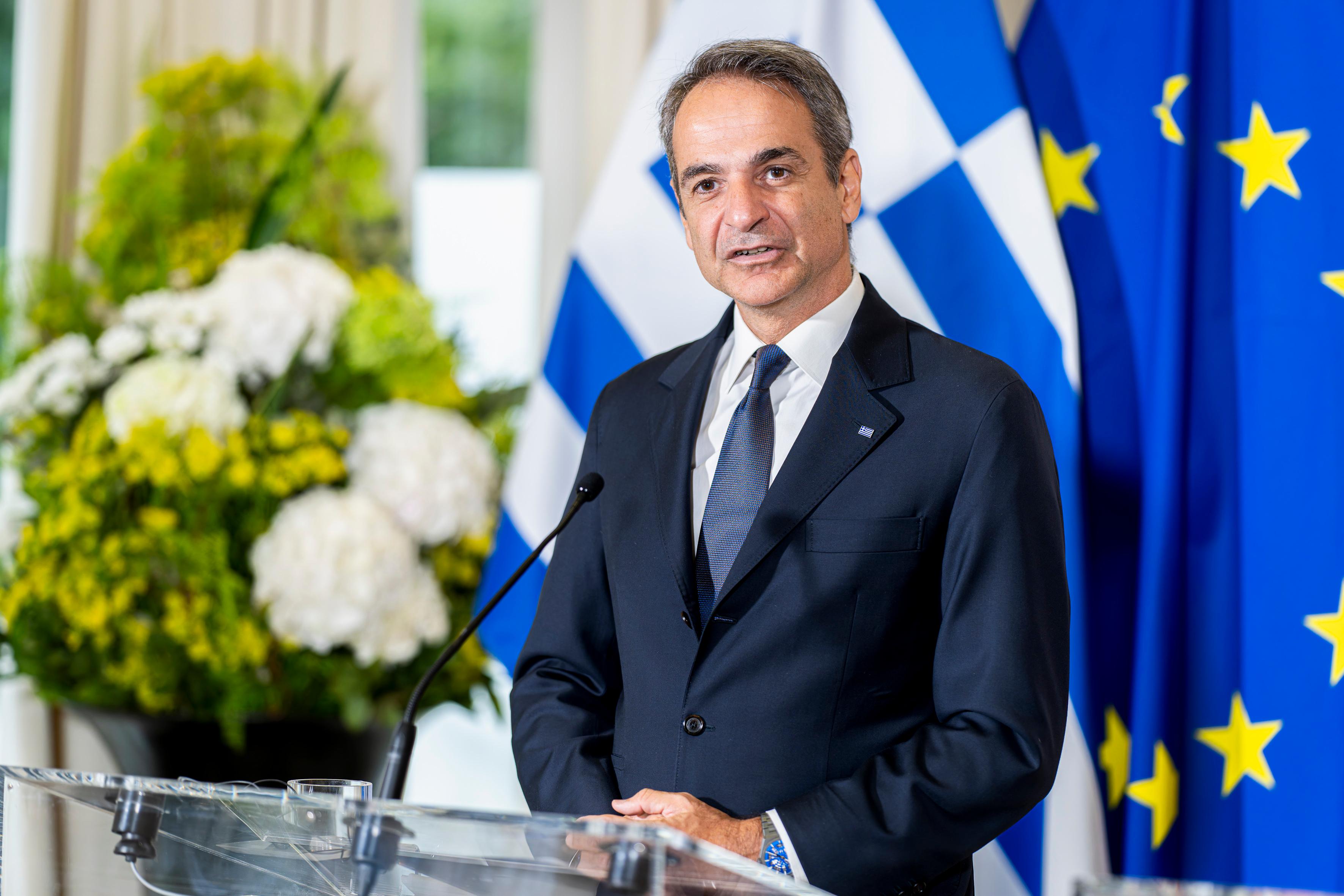 Am 27. Juli 2026 traf Bundeskanzler Christian Stocker den Premierminister der Hellenischen Republik Kyriakos Mitsotakis zu einem Arbeitsgespräch. Im Bild bei der gemeinsamen Pressekonferenz.