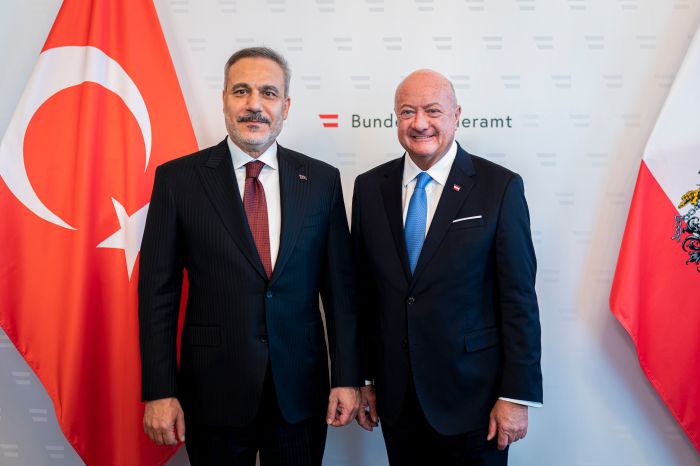 <p>Am 29. April 2026 empfing Bundeskanzler Christian Stocker (r.) den t&uuml;rkischen Au&szlig;enminister&amp;nbsp;Hakan Fidan (l.), zu einem Arbeitsgespr&auml;ch im Bundeskanzleramt.</p>