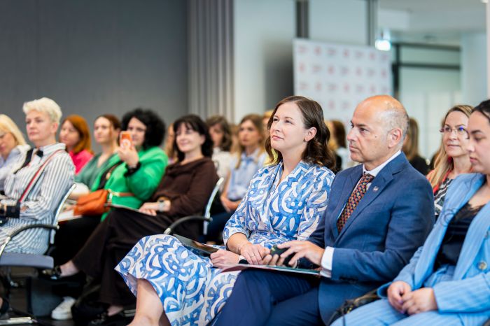 Am 01. Juni 2026 hielt Bundesministerin Claudia Bauer (im Bild) eine Rede bei einer Veranstaltung zu Arbeitsmarkt mit Potenzial &ndash; Ukrainische Fachfrauen zwischen Qualifikation und Integration.