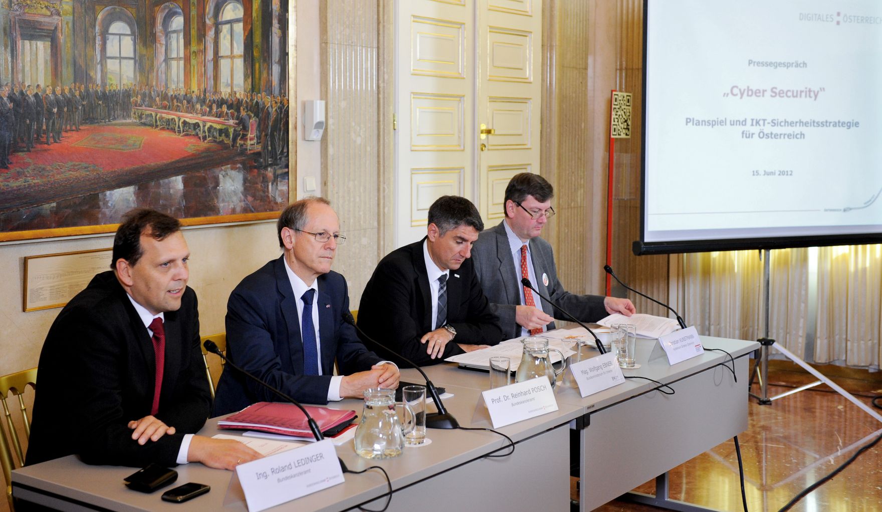 Am 15. Juni 2012 fand im Bundeskanzleramt ein Pressehintergrundgespr&auml;ch zur Pr&auml;sentation der IKT-Sicherheitsstrategie statt.