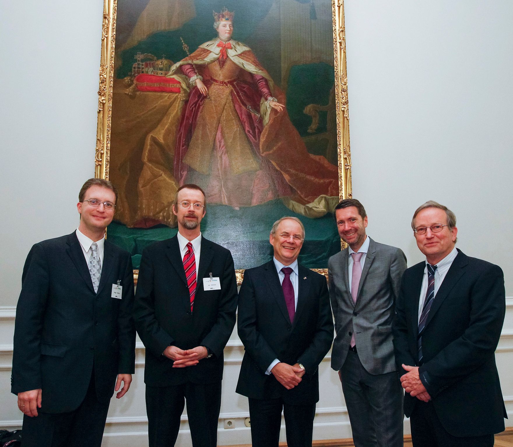 Am 27. September 2012 empfing Sektionschef Manfred Matzka die Teilnehmerinnen und Teilnehmer der Tagung der &Ouml;sterreichischen Verwaltungswissenschaftlichen Gesellschaft (&Ouml;VG) im Bundeskanzleramt.