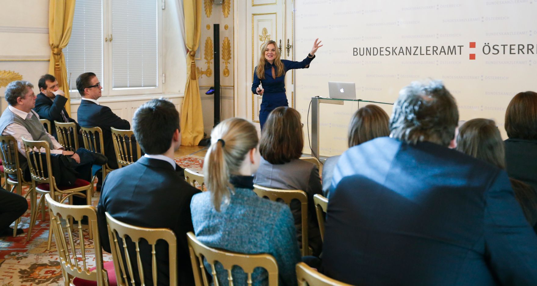 Am 10. J&auml;nner 2013 fand im Bundeskanzleramt die Veranstaltung &quot;15 Jahre HELP &amp; RIS&quot; statt.