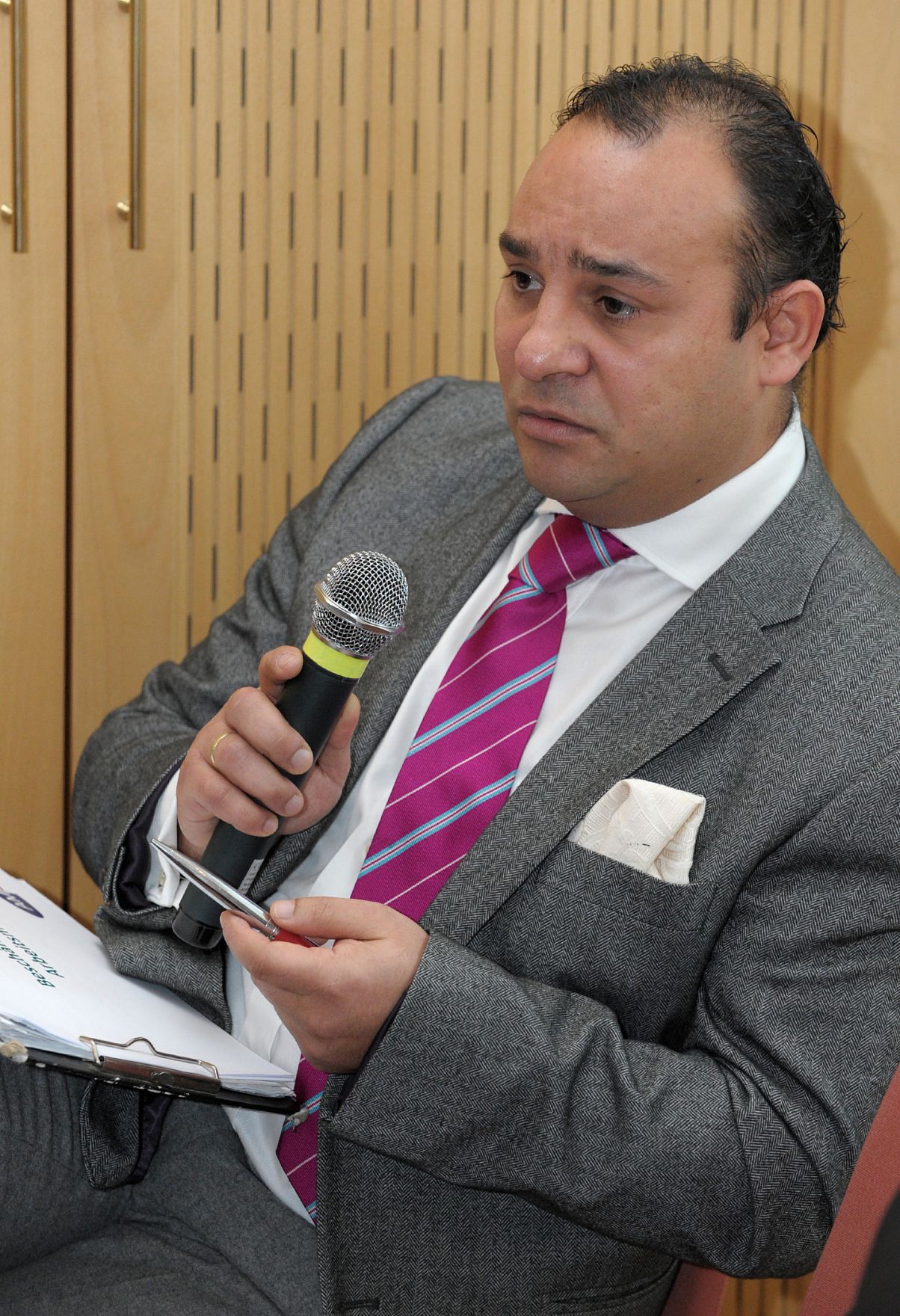 Am 21. J&auml;nner 2013 fand die 4. Dialogplattform zur Integration der Roma bis 2020 &bdquo;Zugang zu Besch&auml;ftigung und Arbeitsmarkt&quot; statt.