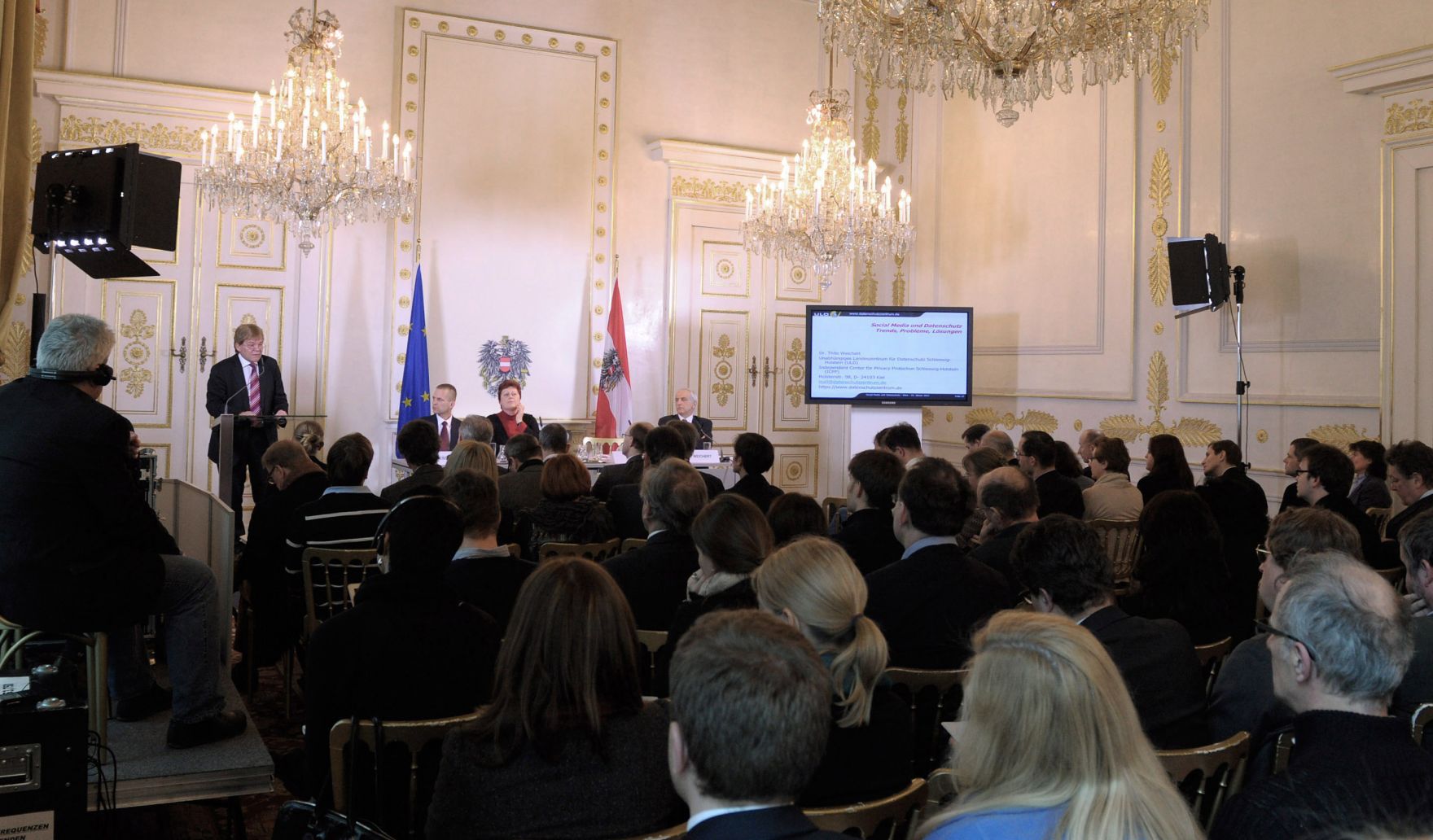 Am 25. J&auml;nner 2013 fand im Bundeskanzleramt der 7. Europ&auml;ische Datenschutztag zum Thema: &bdquo;Aktuelle Entwicklungen im Datenschutz unter besonderer Beachtung von Social Media&ldquo; statt.