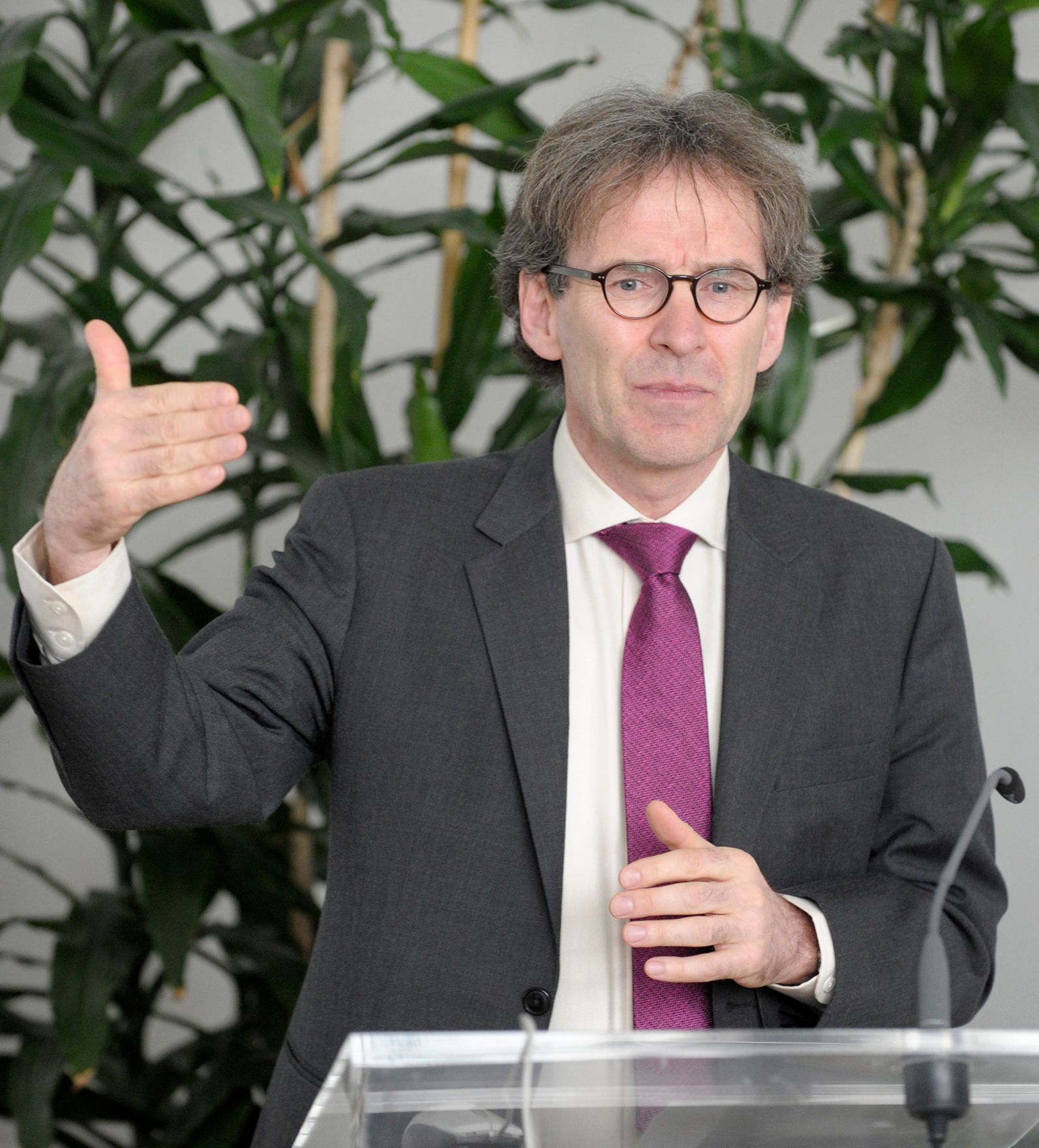 Am 23. April 2014 fand anl&auml;sslich der europ&auml;ischen Impfwoche der Weltgesundheitsorganisation die Veranstaltung &bdquo;Ethik und Impfen&ldquo; im Bundeskanzleramt statt. Im Bild Urban Wiesing von der Universit&auml;t T&uuml;bingen bei seinem Vortrag &bdquo;Ethik und Impfen &ndash; eine gesellschaftliche Verantwortung&ldquo;.