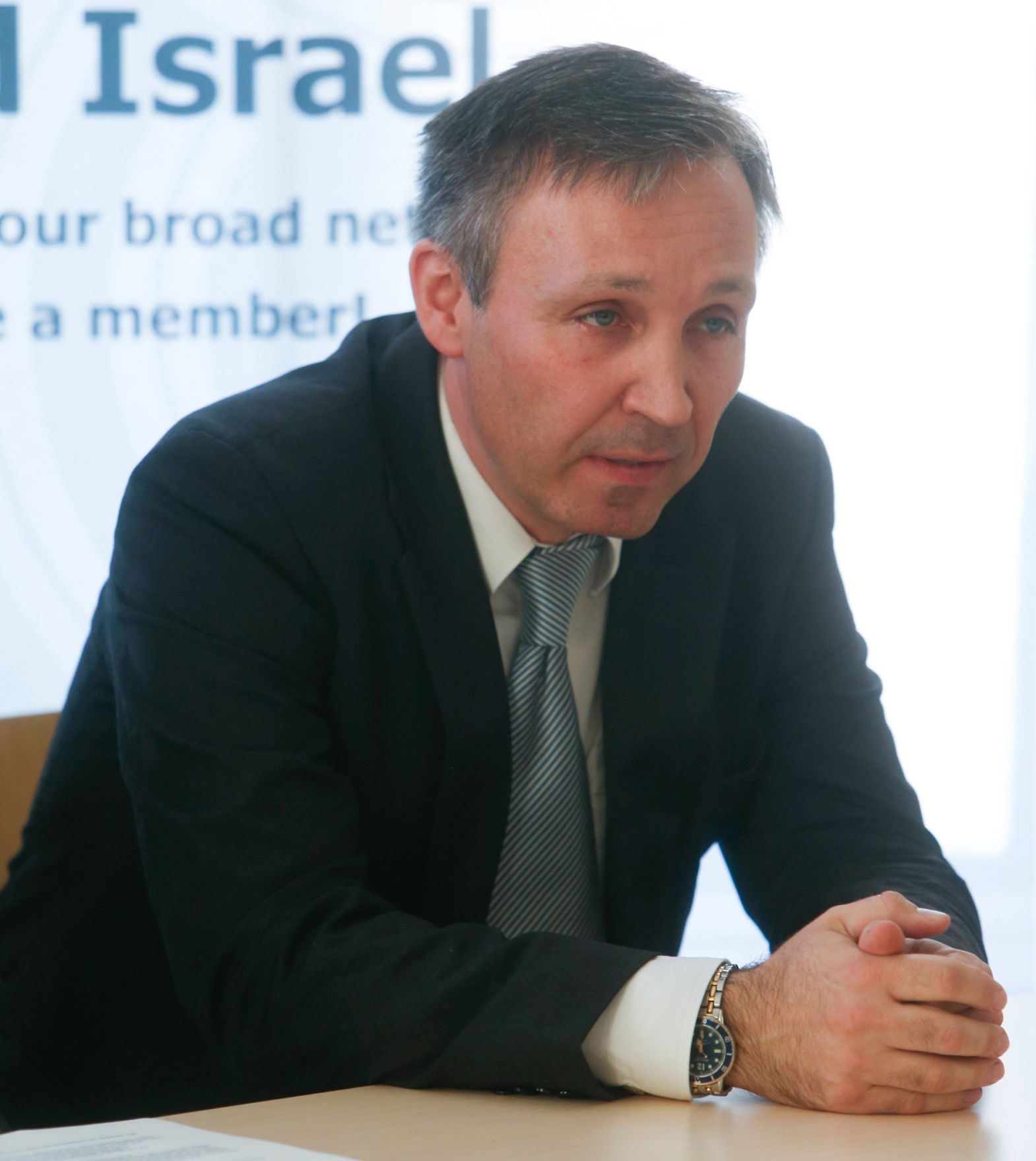 Am 2. Oktober 2014 fand im Institut f&uuml;r Staatsorganisation und Verwaltungsreform eine Veranstaltung zum Thema &bdquo;Forschungswunderland Israel&ldquo; statt. Im Bild Gf Kraus (Innovateur Technikum Austria) bei seinem Gru&szlig;wort.