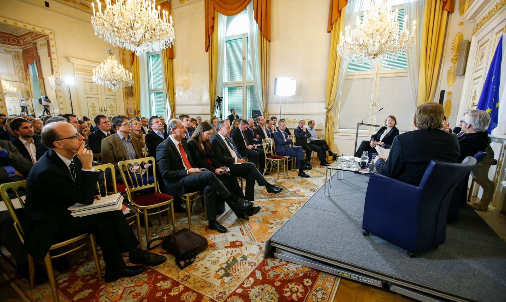 Am 28. J&auml;nner 2015 fand im Bundeskanzleramt die Veranstaltung &bdquo;Was bedeutet Datenschutz f&uuml;r Unternehmen&ldquo; anl&auml;sslich des 9. Europ&auml;ischen Datenschutztages statt.