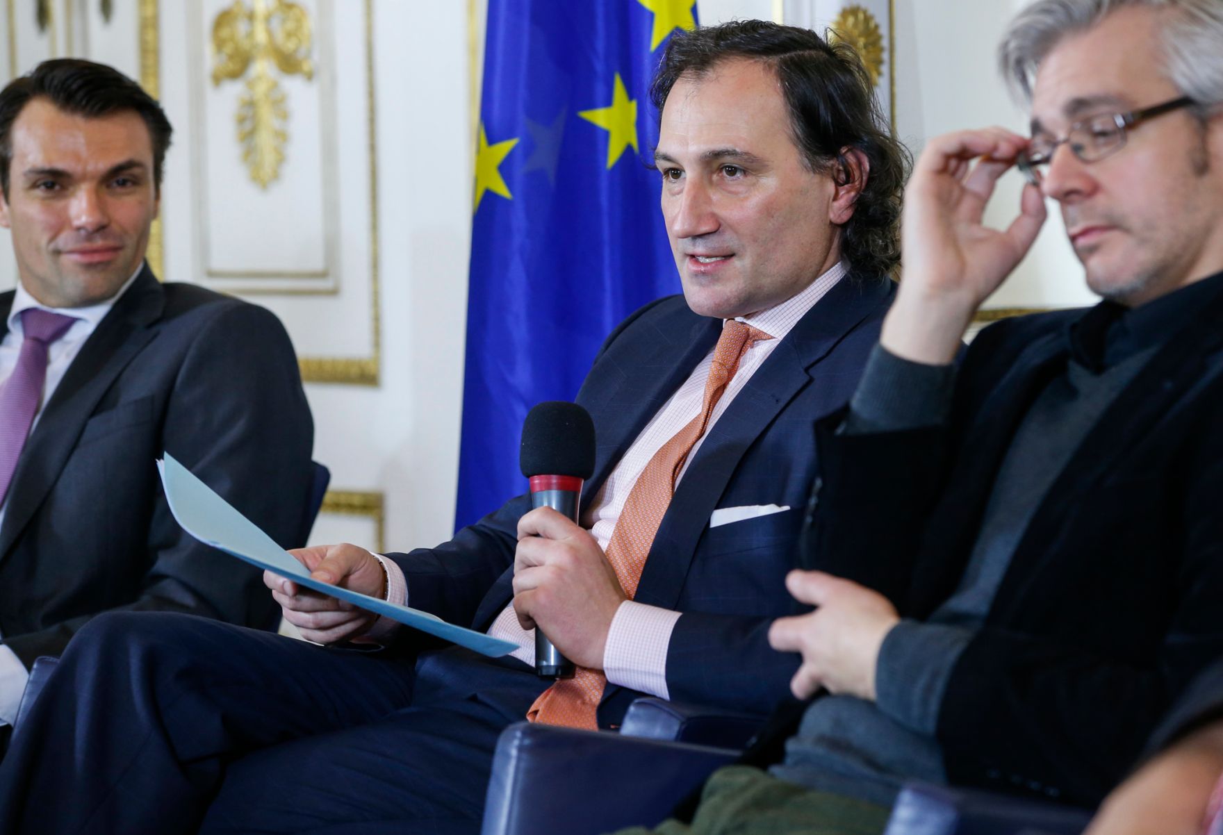 Am 28. J&auml;nner 2015 fand im Bundeskanzleramt die Veranstaltung &bdquo;Was bedeutet Datenschutz f&uuml;r Unternehmen&ldquo; anl&auml;sslich des 9. Europ&auml;ischen Datenschutztages statt. Im Bild (v.l.n.r.) Jochen Borenich, Gernot Schaar und Stefan Strauss.