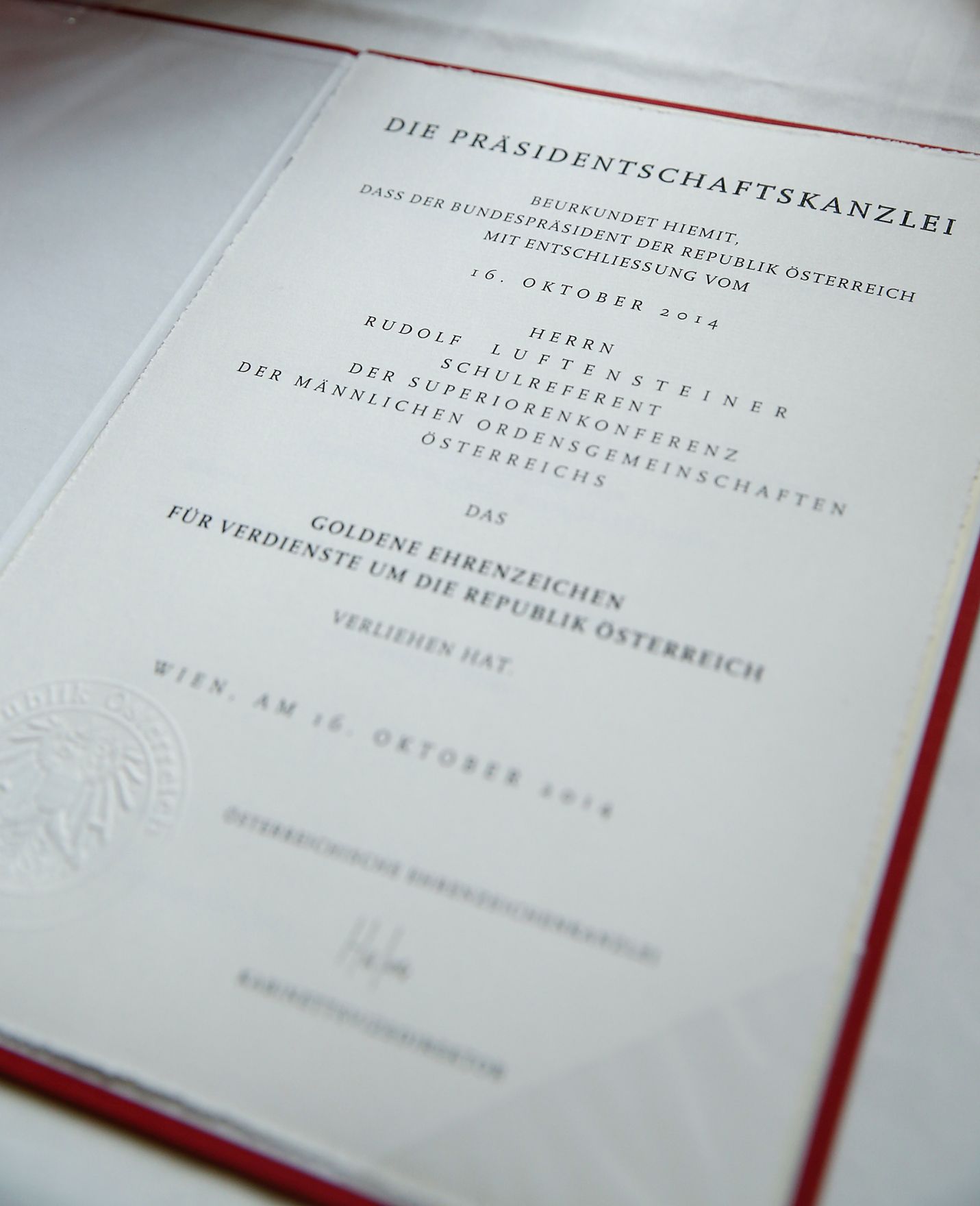 Am 25. Februar 2015 &uuml;berreichte Sektionschef Michael P. Franz das Goldene Ehrenzeichen f&uuml;r Verdienste um die Republik &Ouml;sterreich an Rudolf Luftensteiner.