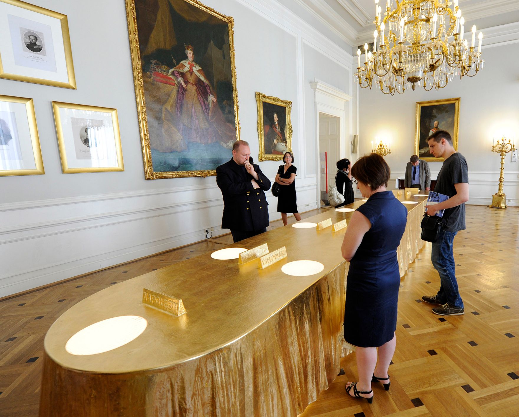 Am 8. Juni 2015 fand im Bundeskanzleramt das Pre-Opening der Ausstellung &quot;Idee Europa - 200 Jahre Wiener Kongress&quot; statt. Impressionen der Ausstellung.