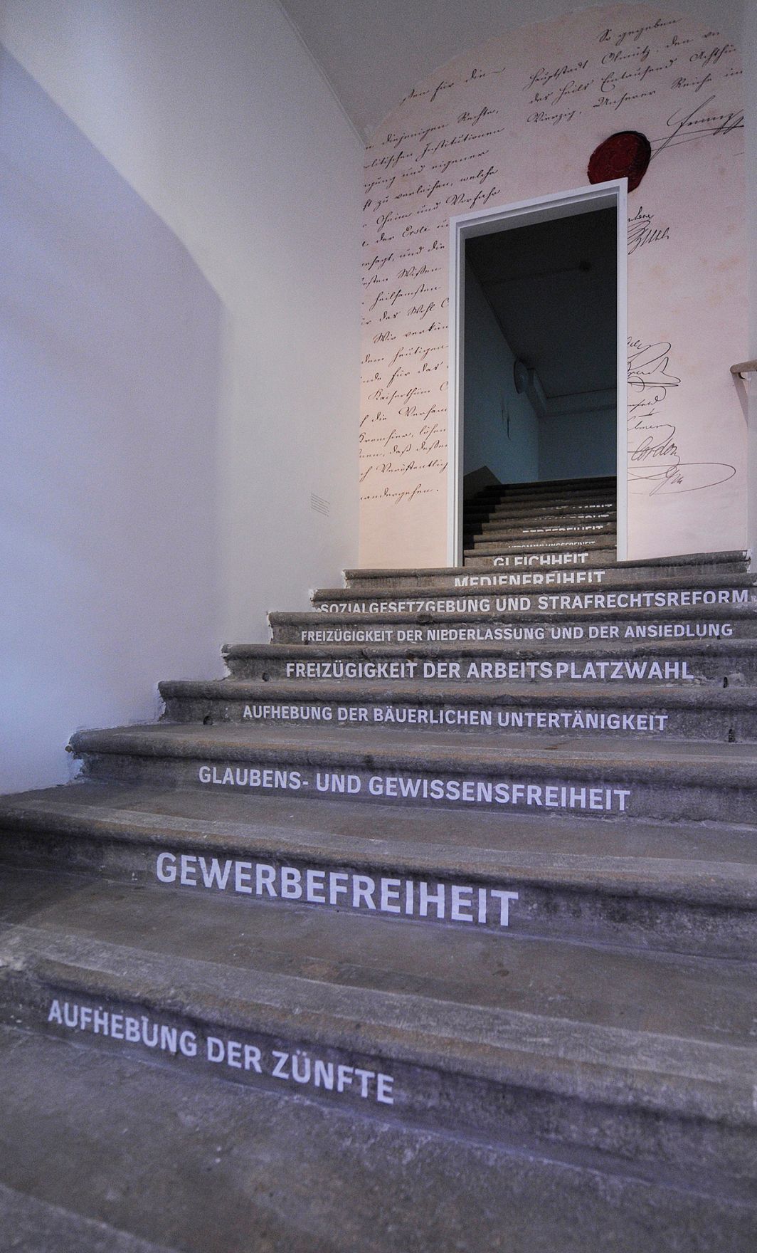 Am 8. Juni 2015 fand im Bundeskanzleramt das Pre-Opening der Ausstellung &quot;Idee Europa - 200 Jahre Wiener Kongress&quot; statt. Impressionen der Ausstellung.