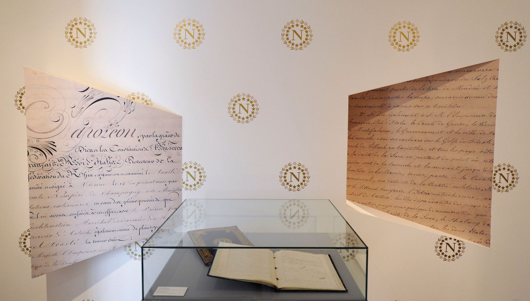 Am 8. Juni 2015 fand im Bundeskanzleramt das Pre-Opening der Ausstellung &quot;Idee Europa - 200 Jahre Wiener Kongress&quot; statt. Impressionen der Ausstellung.