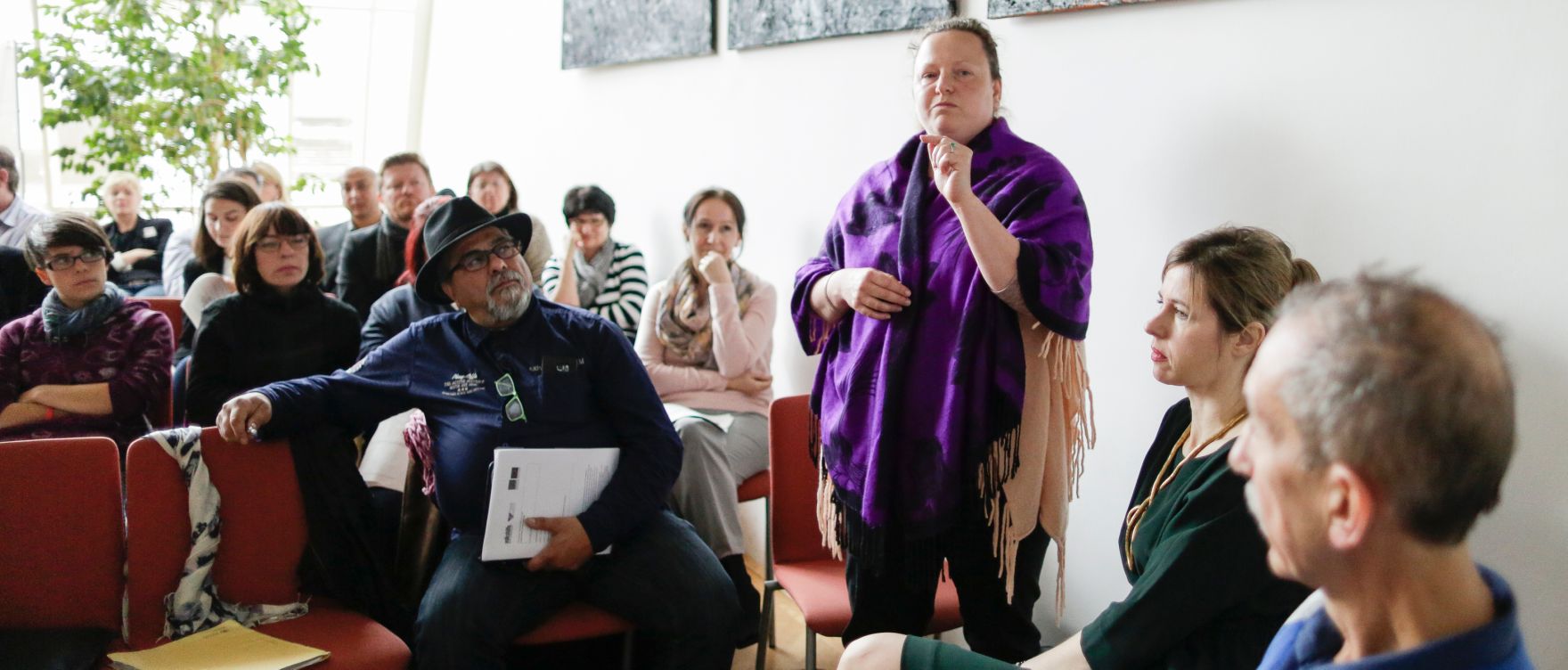 Am 28. April 2016 fand die 16. Roma Dialogplattform des Bundeskanzleramts zum ESF-Projekt &bdquo;Curriculum f&uuml;r Schl&uuml;sselkr&auml;fte im Bereich Roma Empowerment&ldquo; statt.