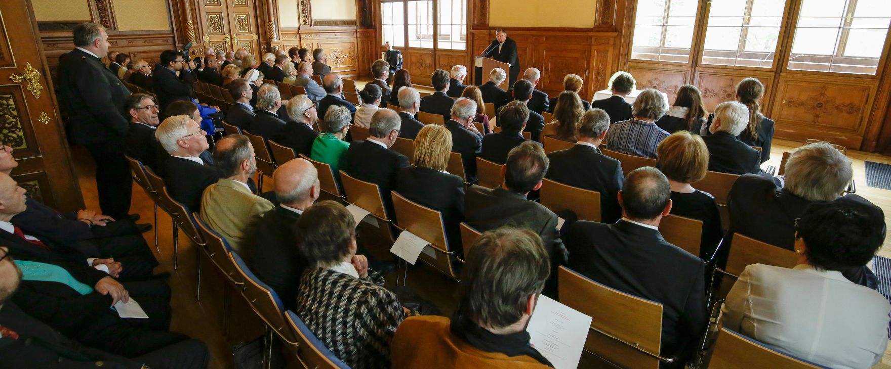 Am 3. Mai 2016 &uuml;berreichte Ministerialrat Reinhold Hohengartner das Goldene Ehrenzeichen f&uuml;r Verdienste um die Republik &Ouml;sterreich an Josef Keler.