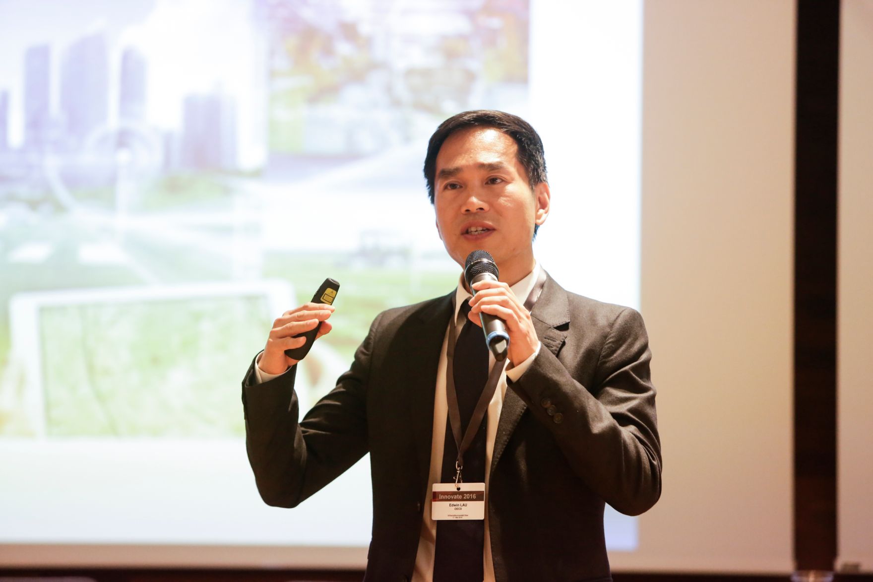 Am 17. Mai 2016 fand die Innovate 2016 - Konferenz zum Innovationsmanagement im &ouml;ffentlichen Sektor in der Wirtschaftsuniversit&auml;t Wien statt.