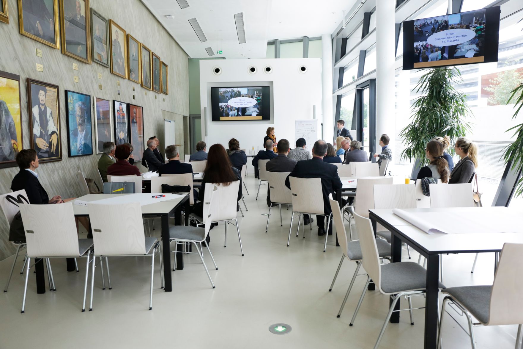 Am 17. Mai 2016 fand die Innovate 2016 - Konferenz zum Innovationsmanagement im &ouml;ffentlichen Sektor in der Wirtschaftsuniversit&auml;t Wien statt.