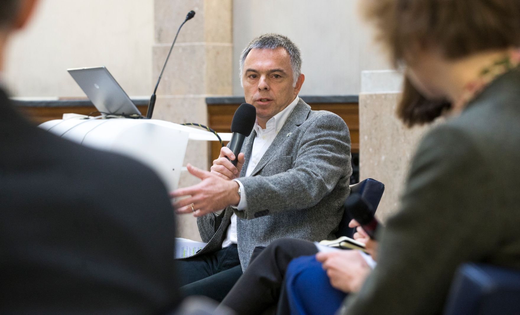 Am 18. November 2016 fand eine &ouml;ffentliche Sitzung der deutschsprachigen nationalen Bioethikkommissionen zum Thema &quot;CRISPR-CAS 9 - was bringt die Zukunft?&quot; statt. Im Bild Rainer Riedl, Gr&uuml;nder und Obmann von DEBRA Austria.