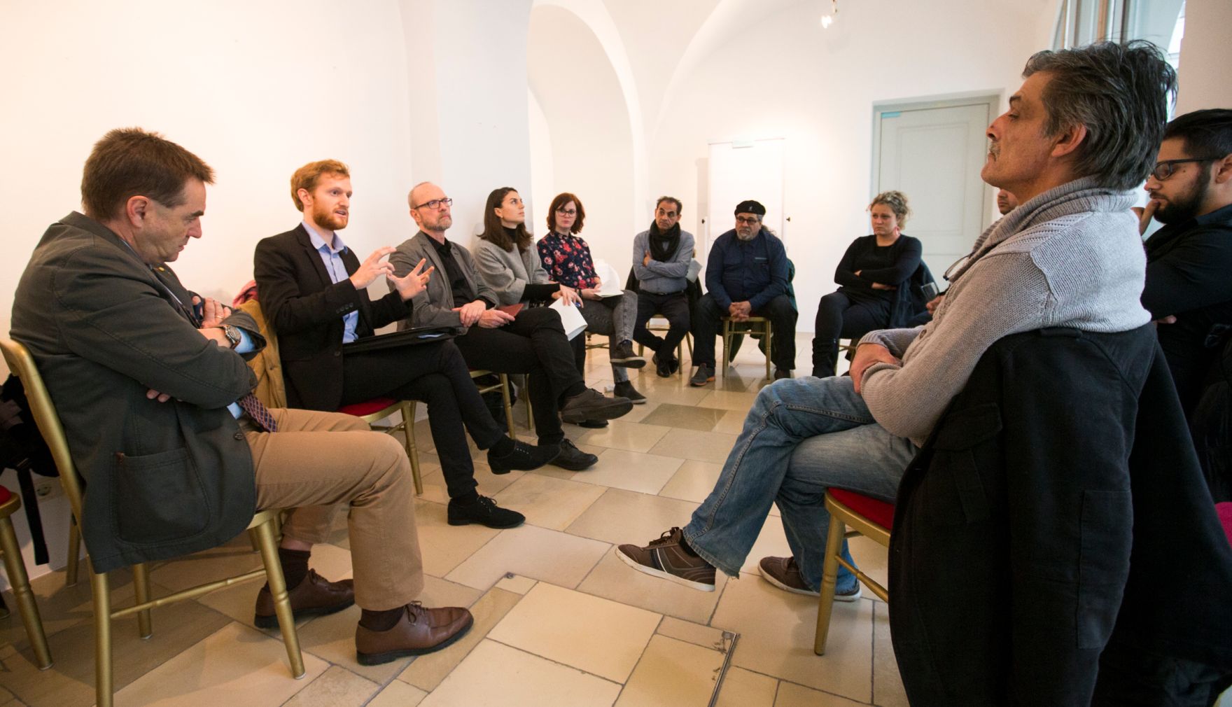 Am 25. November 2016 fand die 18. Roma Dialogplattform des Bundeskanzleramts zum Thema &bdquo;Notreisende EU-B&uuml;rger in &Ouml;sterreich&ldquo; statt.