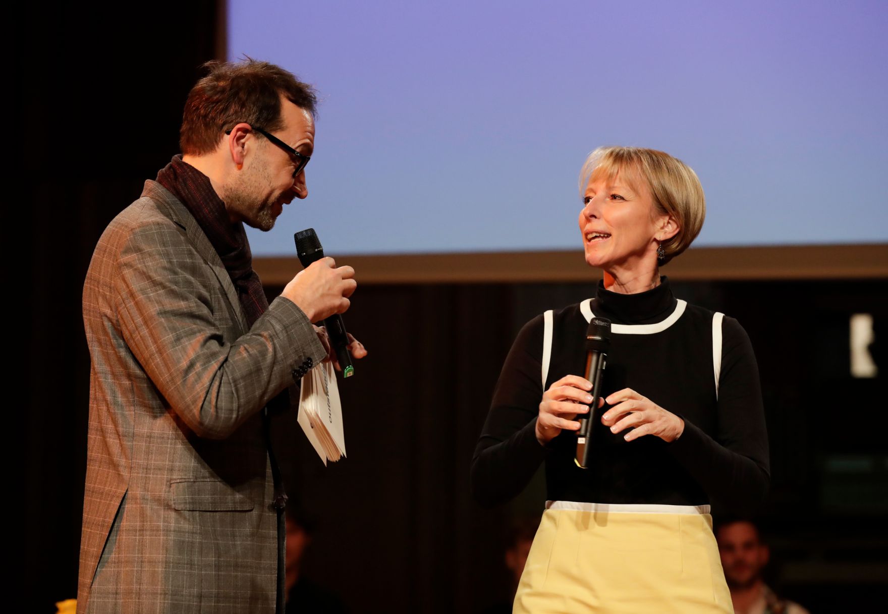 Am 1. Dezember 2016 fand die &Uuml;berreichung der outstanding artist awards 2016 im Radio Kulturhaus statt.