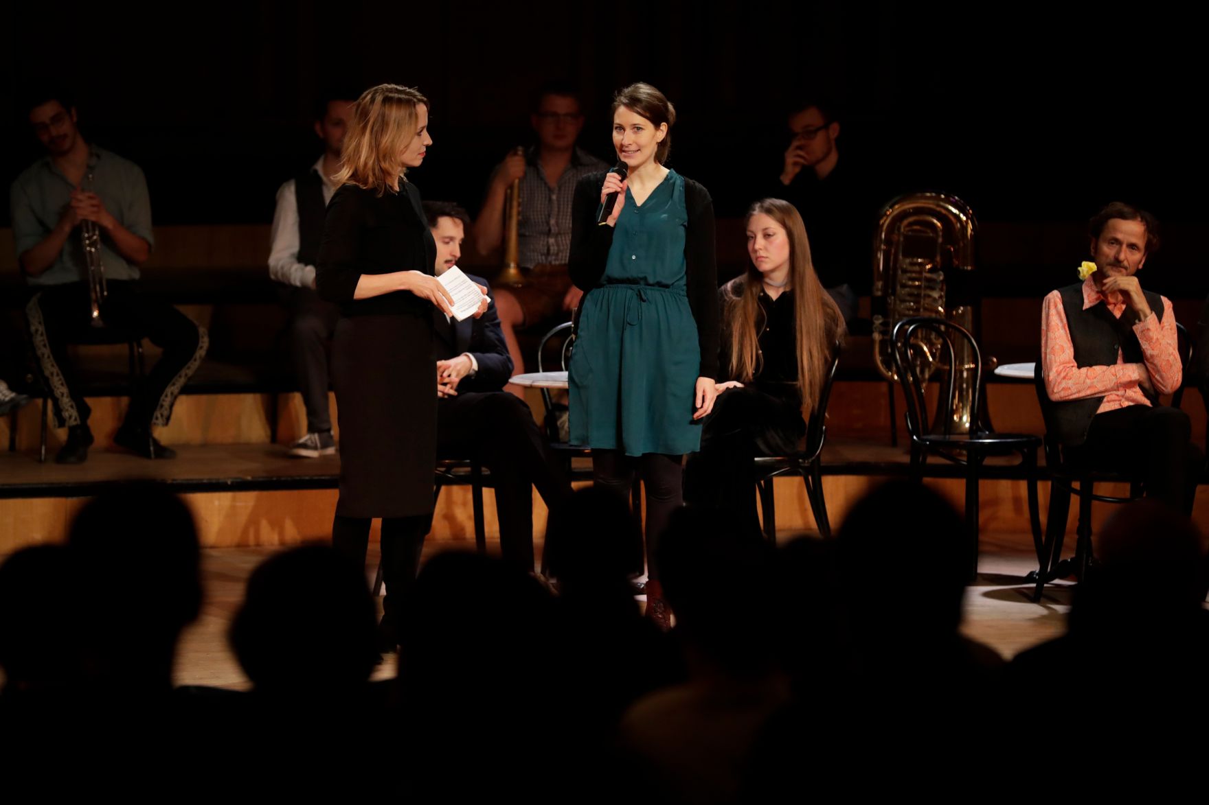 Am 1. Dezember 2016 fand die &Uuml;berreichung der outstanding artist awards 2016 im Radio Kulturhaus statt.