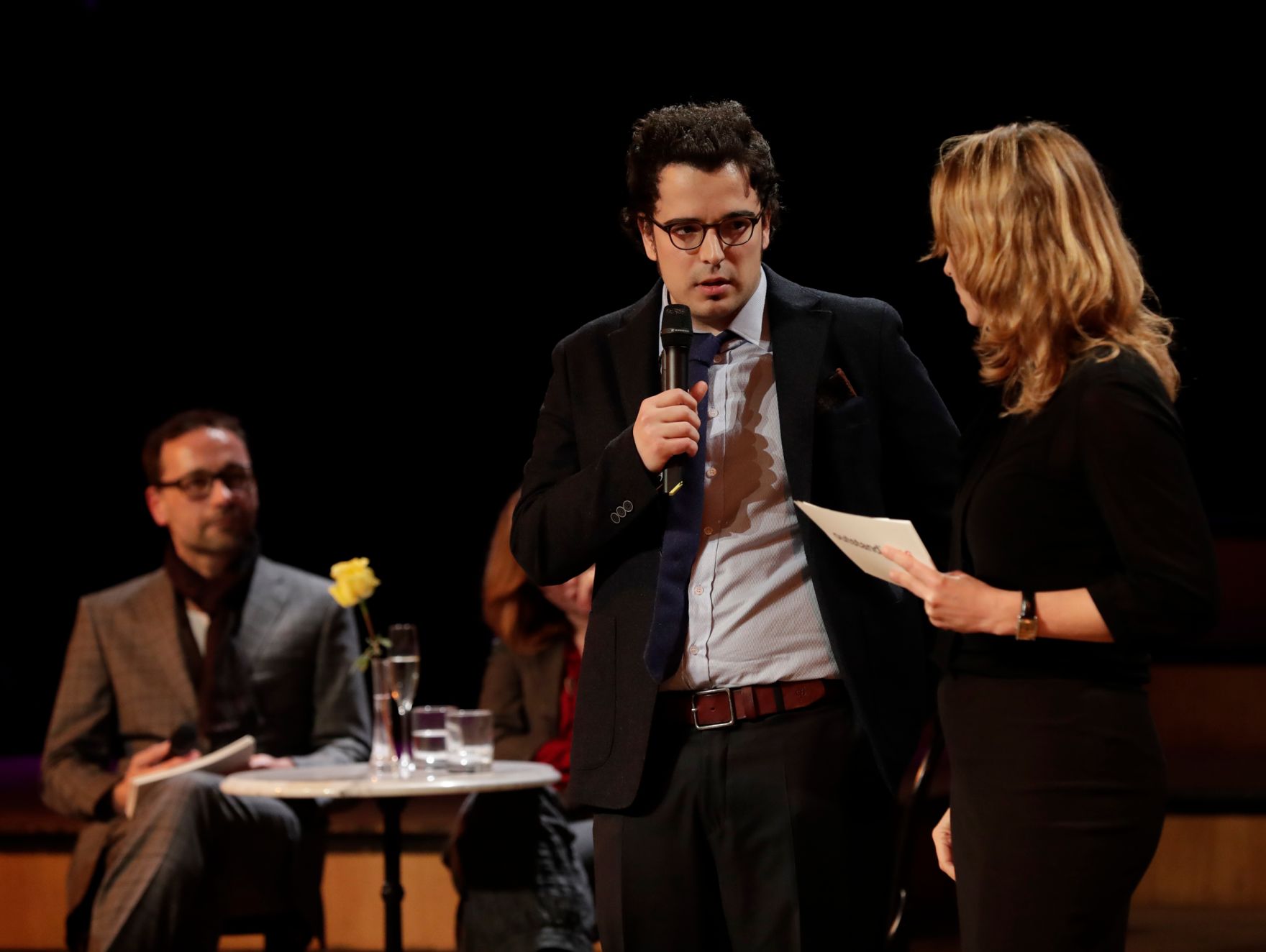 Am 1. Dezember 2016 fand die &Uuml;berreichung der outstanding artist awards 2016 im Radio Kulturhaus statt.