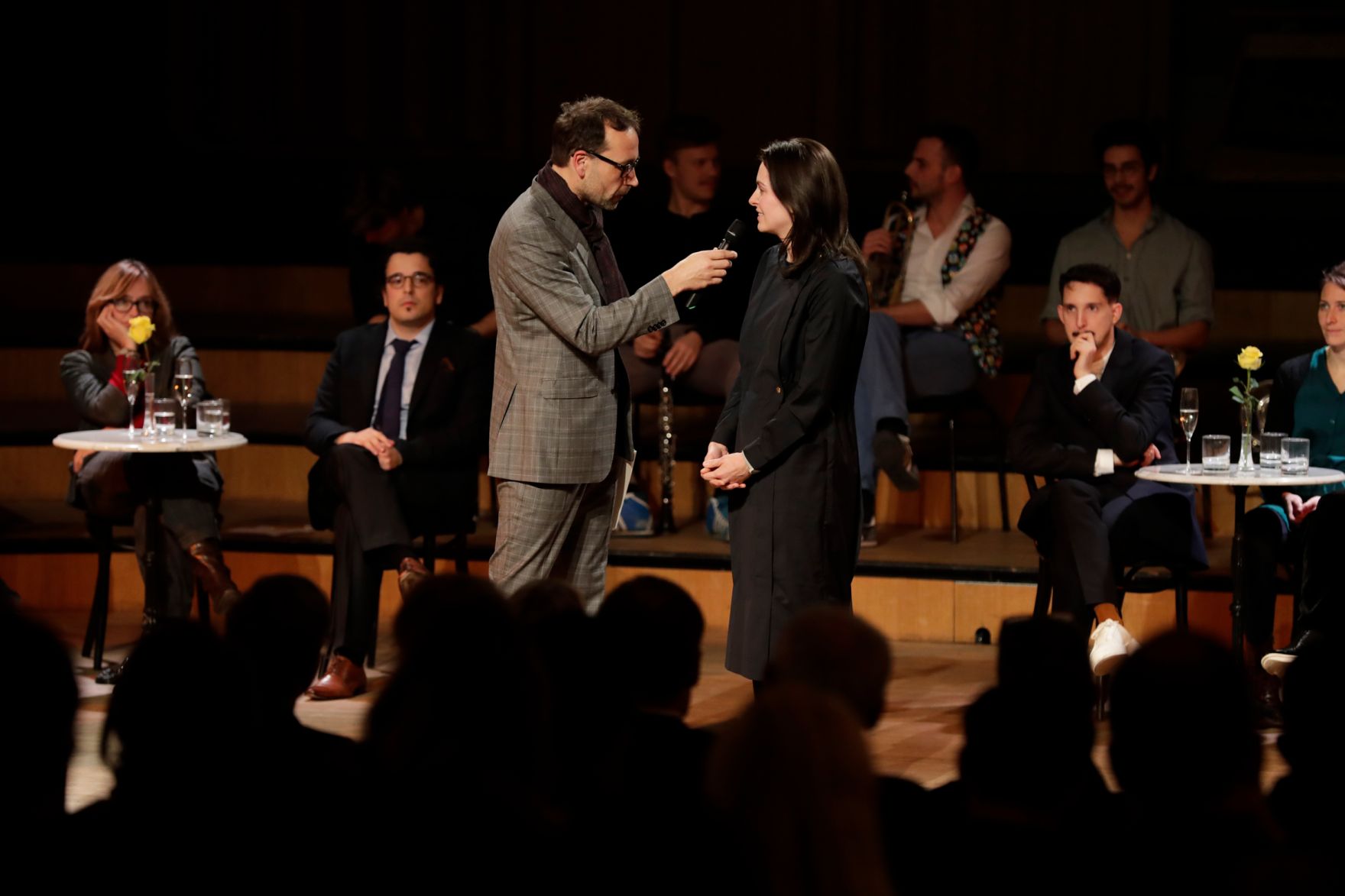 Am 1. Dezember 2016 fand die &Uuml;berreichung der outstanding artist awards 2016 im Radio Kulturhaus statt.