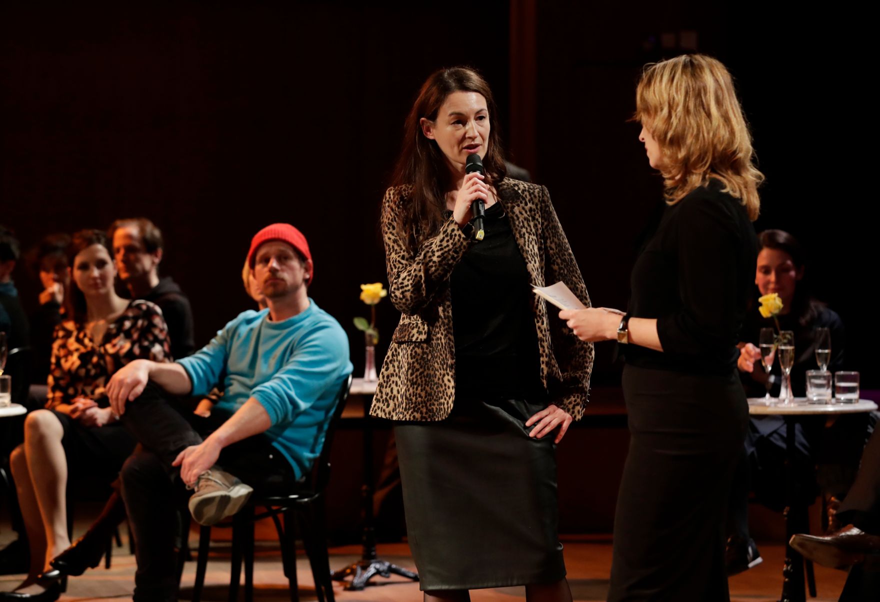 Am 1. Dezember 2016 fand die &Uuml;berreichung der outstanding artist awards 2016 im Radio Kulturhaus statt.