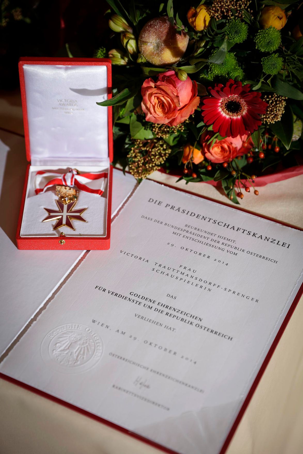 Am 5. Dezember 2016 &uuml;berreichte Ministerialrat Reinhold Hohengartner das Goldene Ehrenzeichen f&uuml;r Verdienste um die Republik &Ouml;sterreich an Ursi F&uuml;rtler und an Victoria Trauttmansdorff-Sprenger.