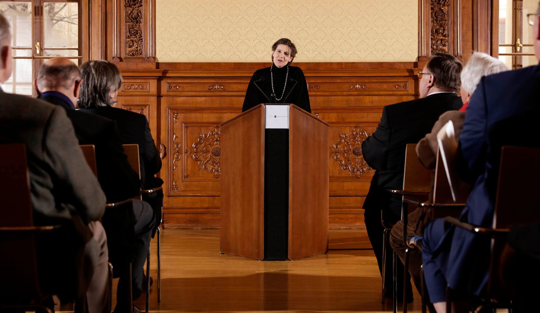 Am 5. Dezember 2016 &uuml;berreichte Ministerialrat Reinhold Hohengartner das Goldene Ehrenzeichen f&uuml;r Verdienste um die Republik &Ouml;sterreich an Ursi F&uuml;rtler und an Victoria Trauttmansdorff-Sprenger. Im Bild der Laudatorin Theresia Lieben-Seutter.
