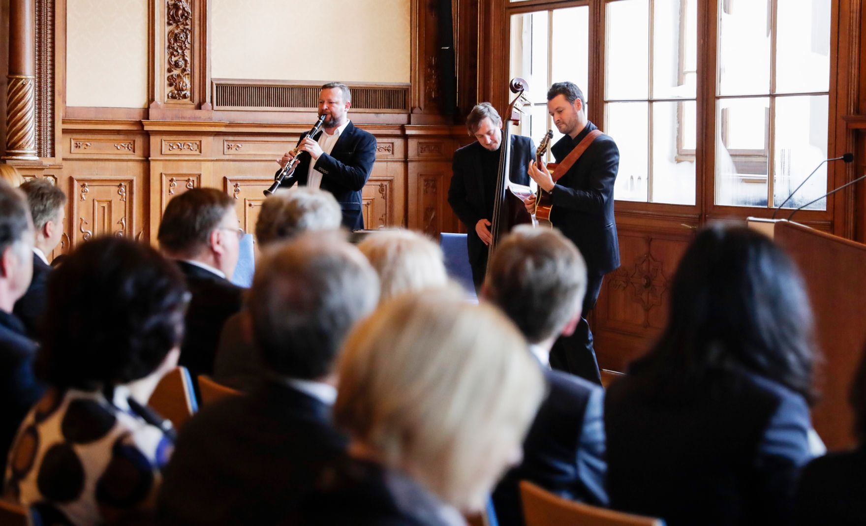 Am 16. J&auml;nner 2017 &uuml;berreichte Reinhold Hohengartner das &Ouml;sterreichische Ehrenkreuz f&uuml;r Wissenschaft und Kunst an Gerald Leitner.