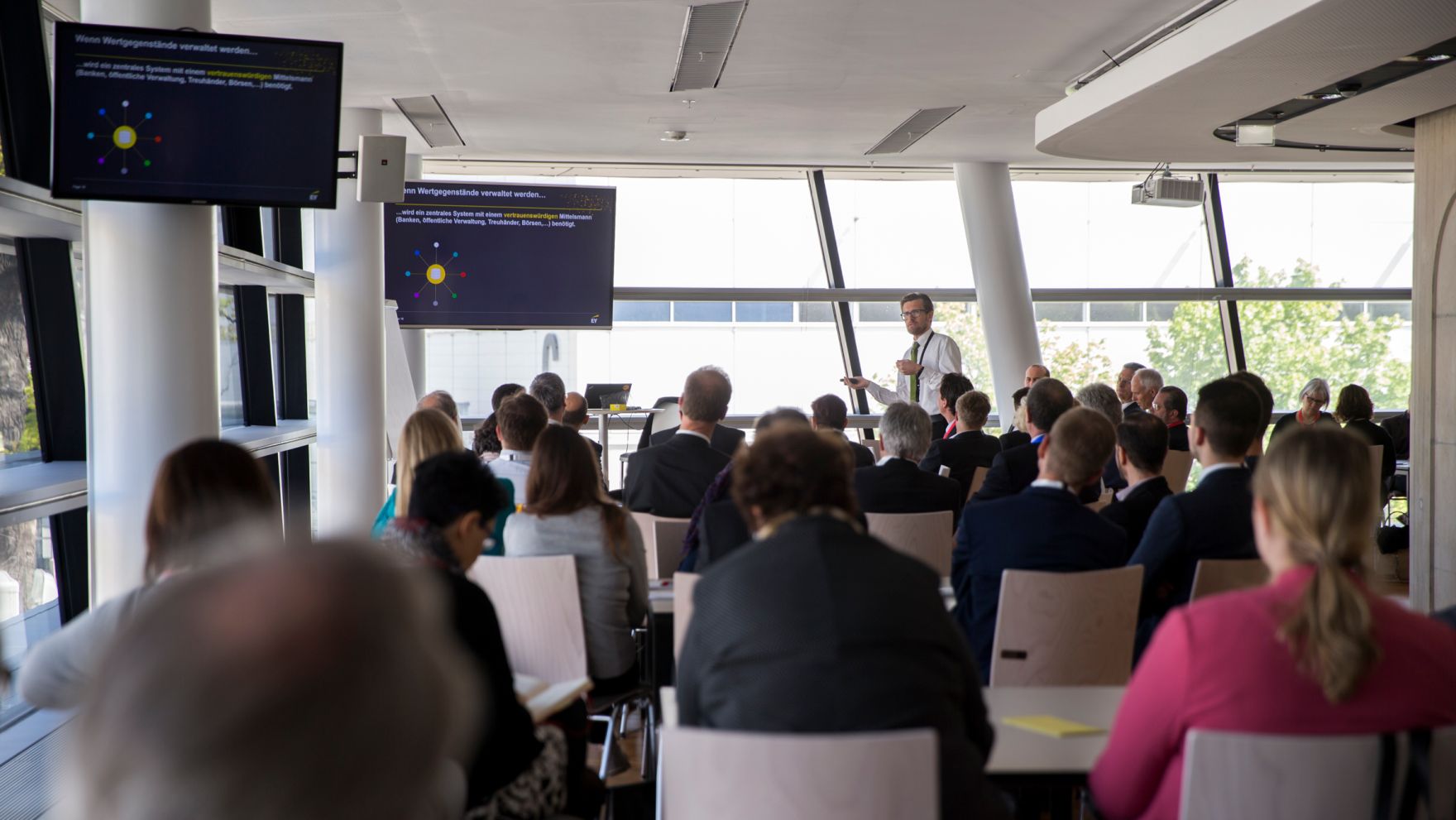 Am 24. April 2017 fand die Innovate 2017 - Konferenz zum Innovationsmanagement im &ouml;ffentlichen Sektor in der Wirtschaftsuniversit&auml;t Wien statt.