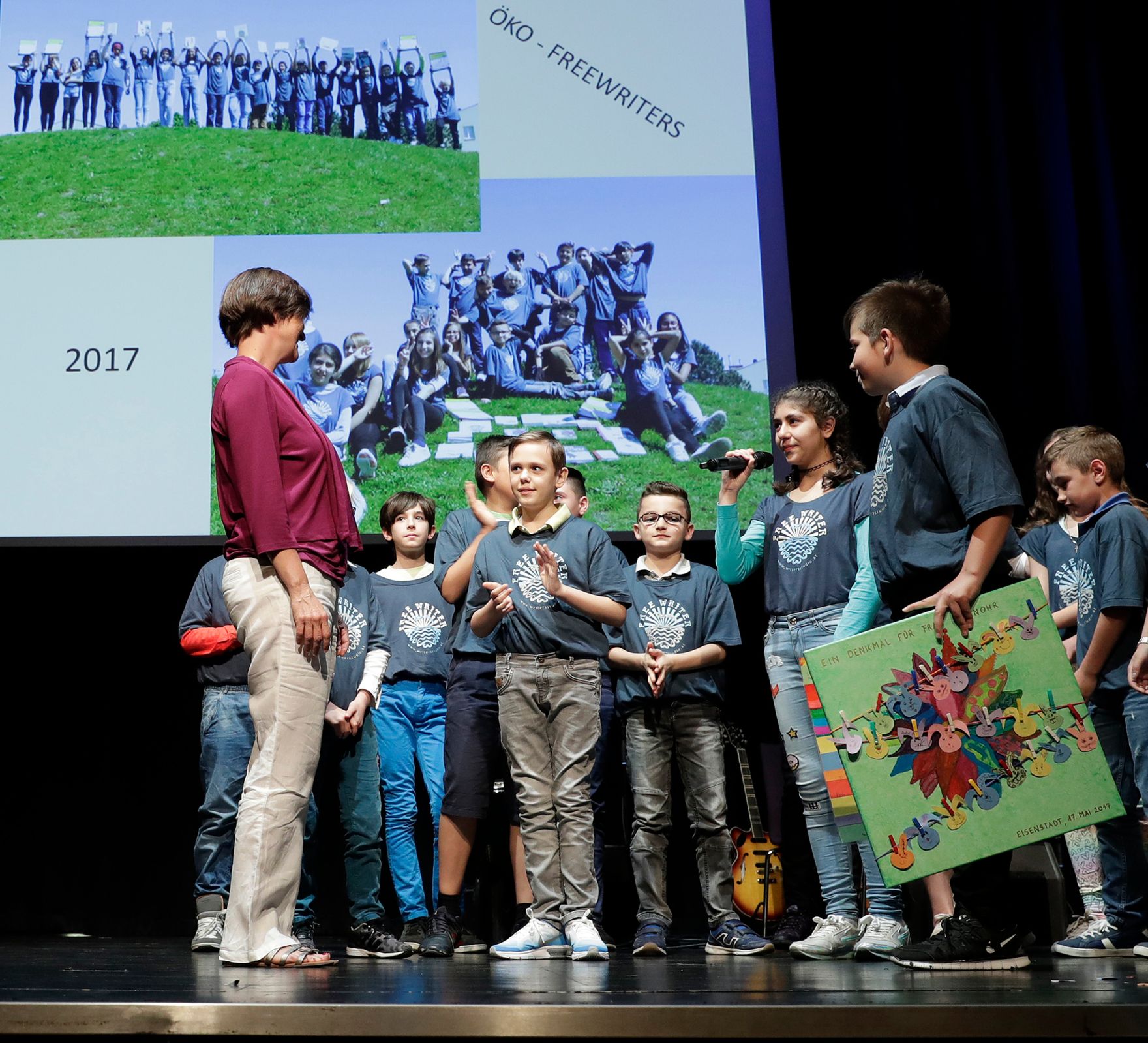 Am 17. Mai 2017 fand im Kultur- und Kongresszentrum in Eisenstadt die Verleihung des &Ouml;sterreichischen Kinder- und Jugendbuchpreises statt.