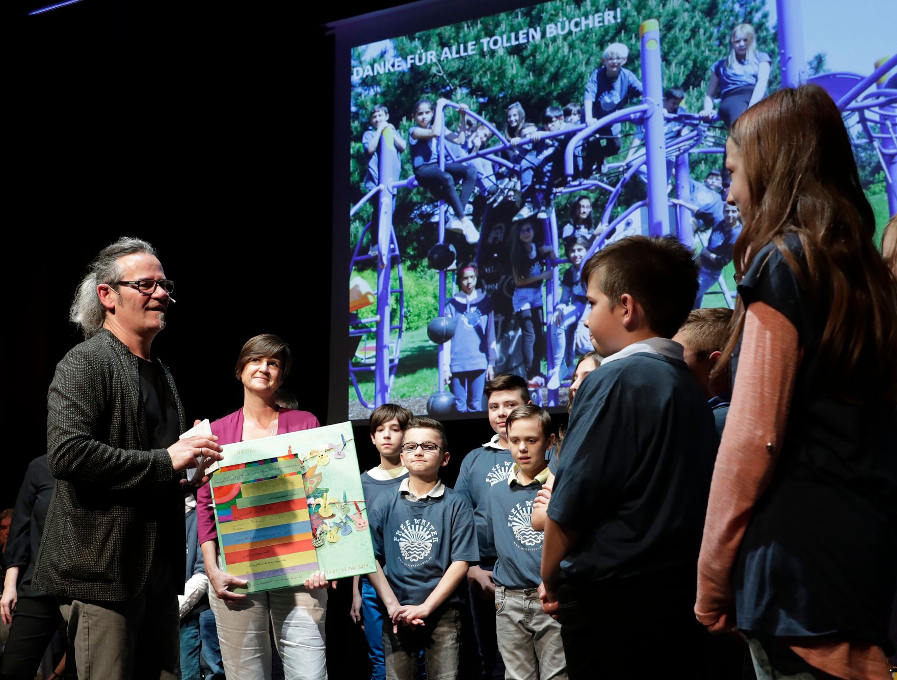 Am 17. Mai 2017 fand im Kultur- und Kongresszentrum in Eisenstadt die Verleihung des &Ouml;sterreichischen Kinder- und Jugendbuchpreises statt.