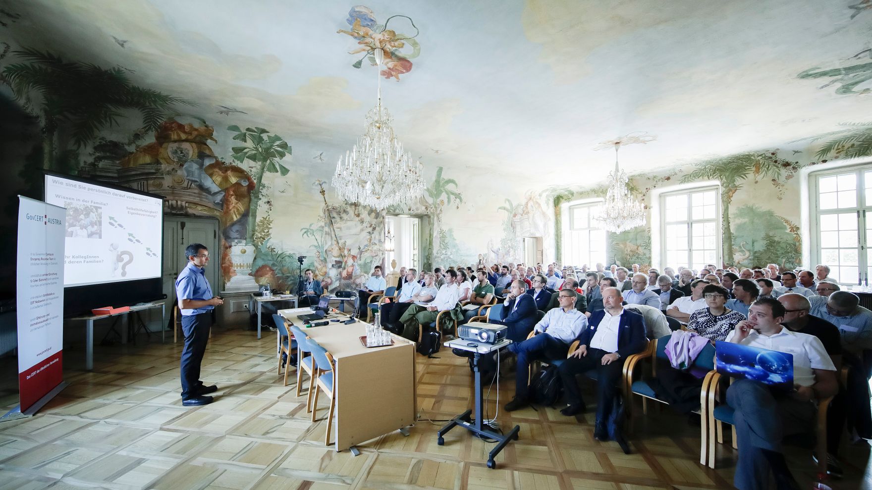 Am 5. September 2017 fand der Workshop zum Thema &bdquo;Gro&szlig;fl&auml;chiger Stromausfall/Blackout&ldquo; im Schloss Laudon statt.