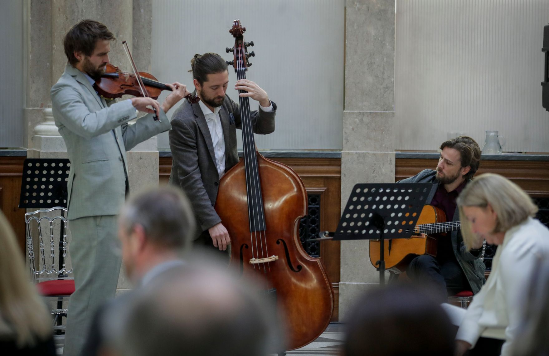 Am 24. November 2017 &uuml;berreichte Abteilungsleiterin Kathrin Knei&szlig;el das &Ouml;sterreichische Ehrenkreuz f&uuml;r Wissenschaft und Kunst I. Klasse an Clara Bencivenga-Trillmich.