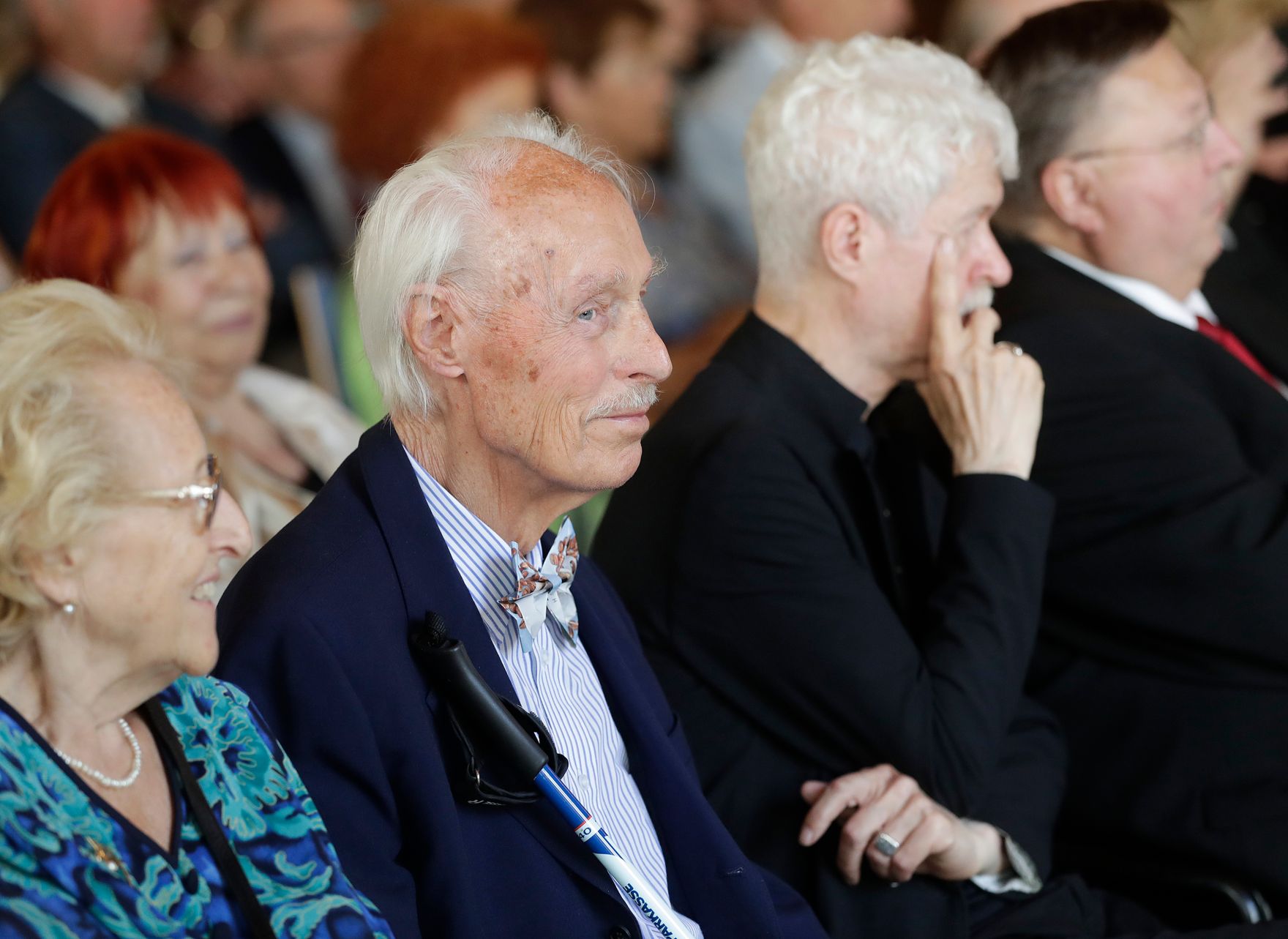 Am 4. Juli 2018 wurden die Urkunde &uuml;ber die Verleihung des Berufstitels Professor an Kurt Philipp (2.v.l.) und das Gro&szlig;e Ehrenzeichen f&uuml;r Verdienste um die Republik &Ouml;sterreich an Franz Basdera (2.v.r.) &uuml;berreicht.